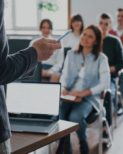 Qualificação e Treinamento